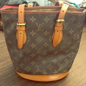 Louis Vuitton Monogram Petit Bucket Bag